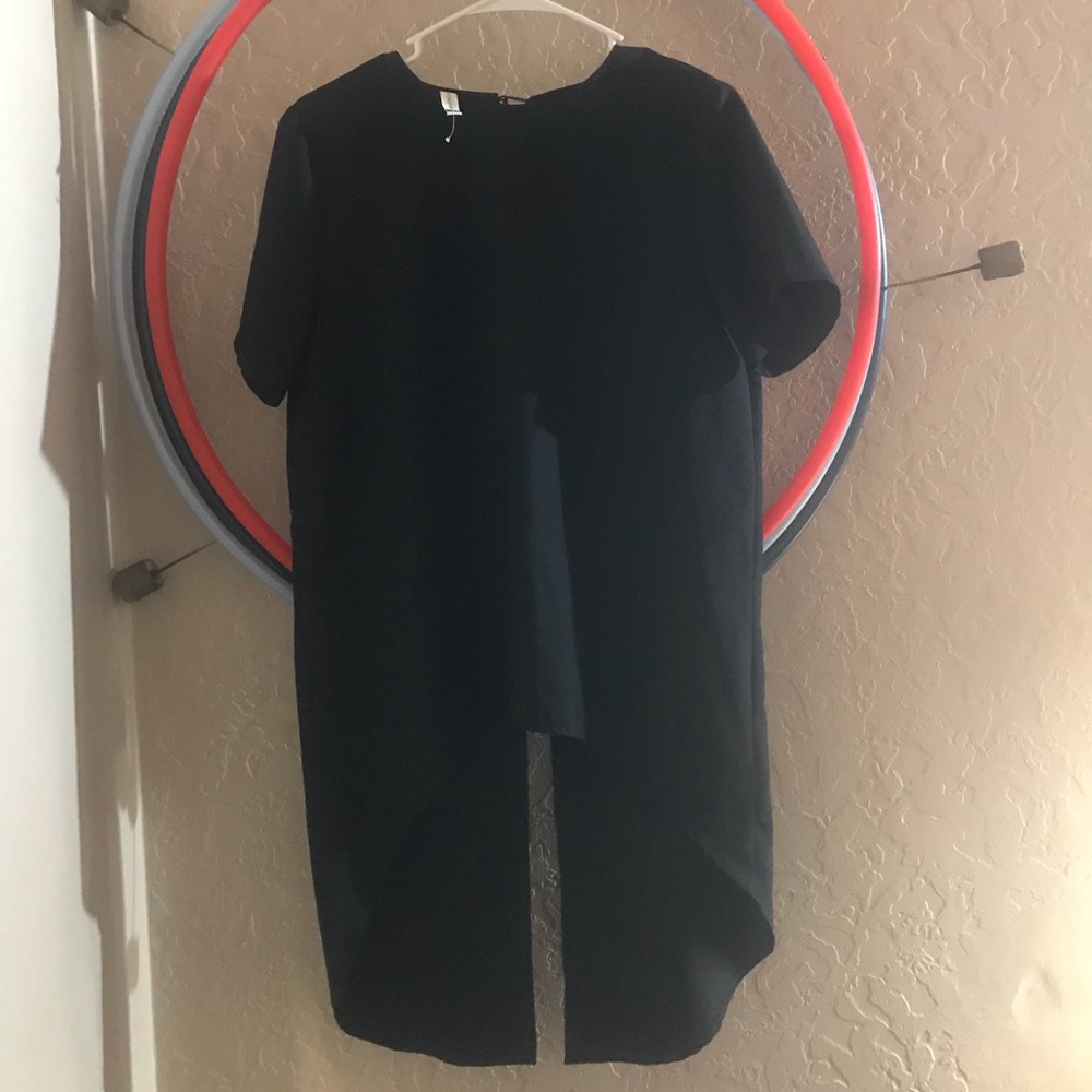 Black Asymmetrical Top